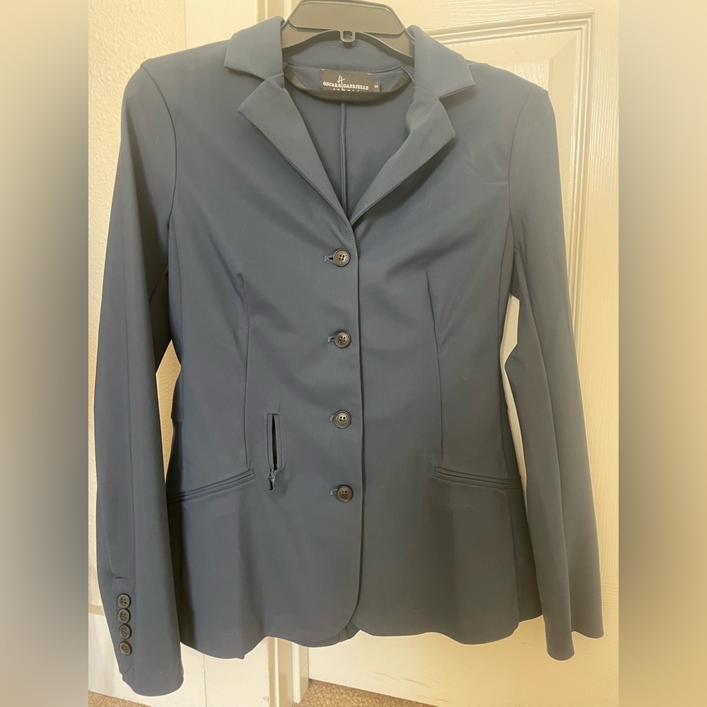 Oscar & Gabrielle / Freejump Size Small Navy Equestrian Show Coat - Needs Repair